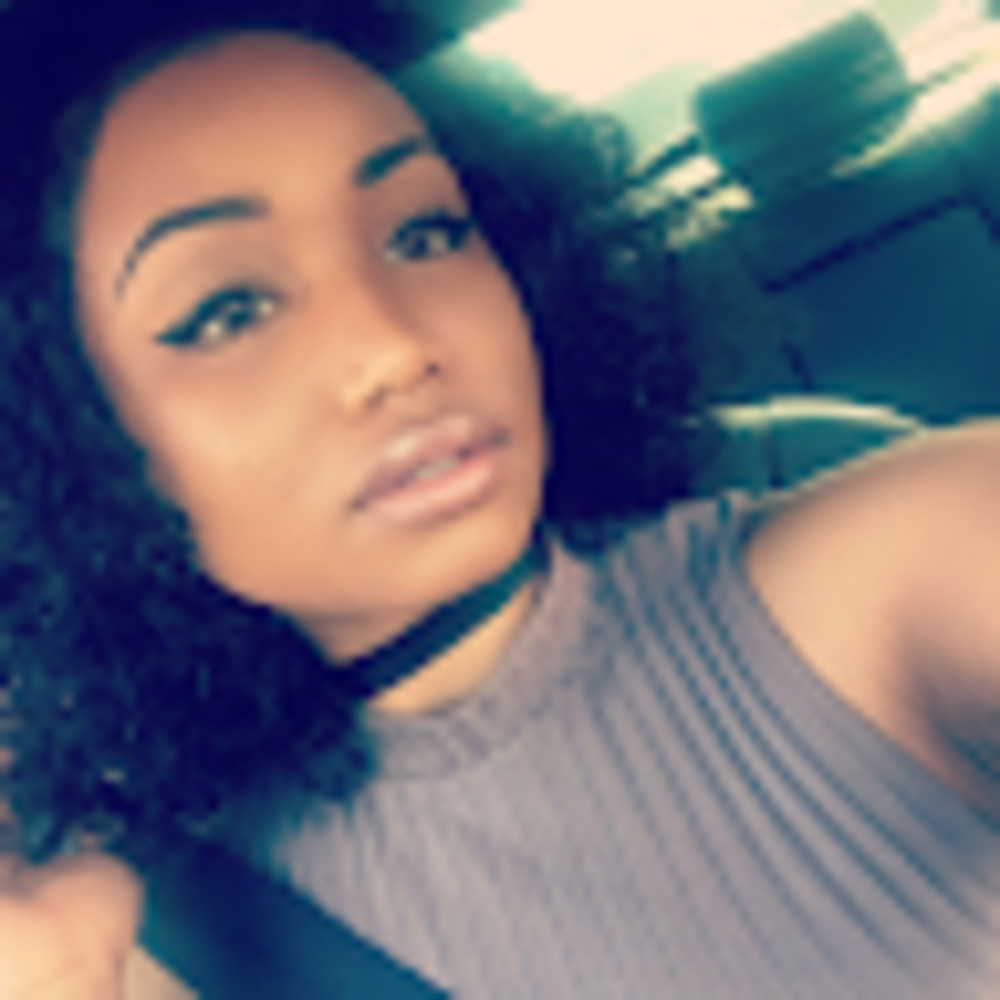 Meet your Posher, Joi